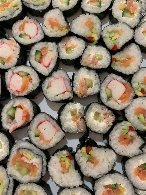 Sushi Love, Beverages, Yummy Food, Ethnic Recipes, Delicious Food