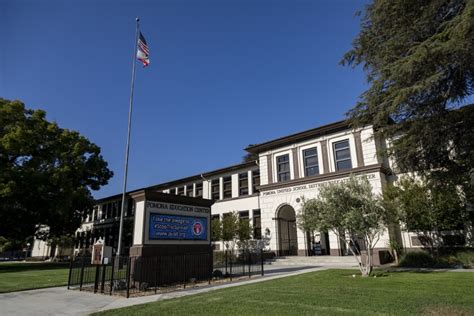 Pomona schools defund police, re-imagine school safety - Los Angeles Times