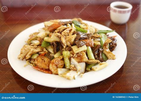 Plate Of Chinese Food Stock Photos - Image: 16388943