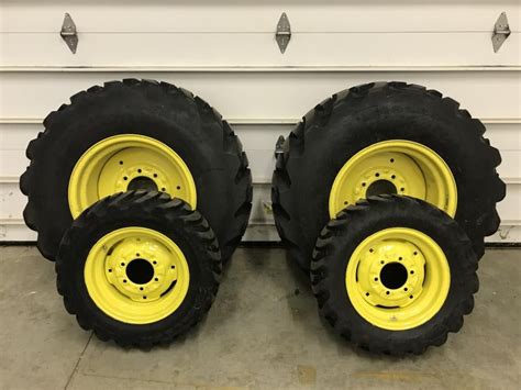 Deere 3 Series R4 Tires & Wheels 27x8.50-15 & 43x16.00-20 | Green ...