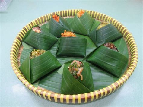 11 Macam Bungkusan Daun Pisang Tradisional Asli Indonesia. Familier?