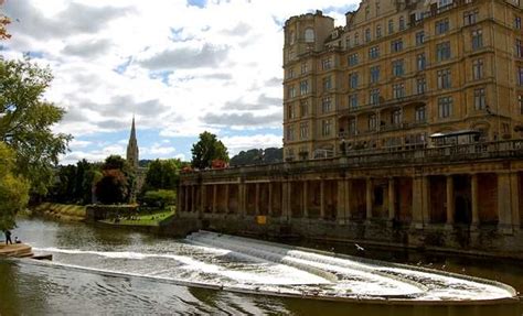 The River Avon, Bath, Photo of Bath - IgoUgo | Travel photos, United kingdom travel, Best key ...