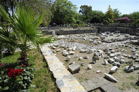 Bodrum - Tomb of Mausolus (1) | İzmir - Milet - Bodrum | Pictures | Turkey in Global-Geography