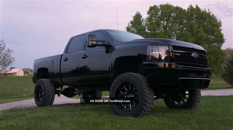 Lifted Chevy Trucks Wallpaper - WallpaperSafari