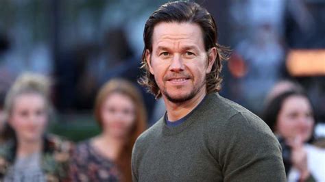 Mark Wahlberg Prioritized His Kids Over His Hollywood Career & Says It Was the Right Move ...