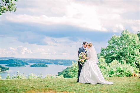 Saying 'I do' at Kentucky State Parks - Kentucky Living