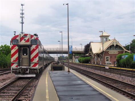 West Chicago Metra Station - West Chicago, Illinois | Metra, train station