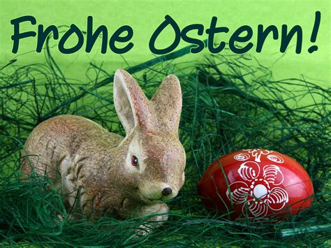 Osterhase mit Osterei - Frohe Ostern - Ostern Hintergrund für Desktop