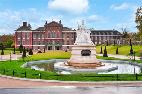 Royal Family Residences in the United Kingdom You Can Visit