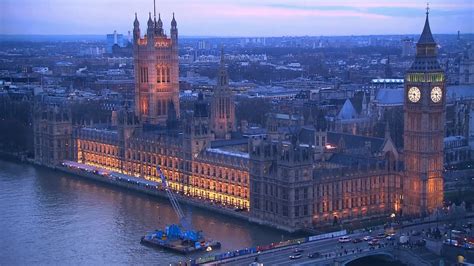 London, England: Top Attractions | WatchMojo.com