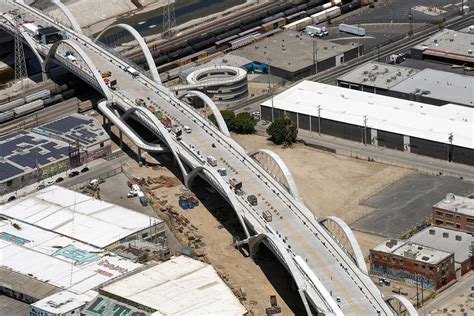 Sixth Street Bridge Construction - Building LA's New Landmark Bridge ...