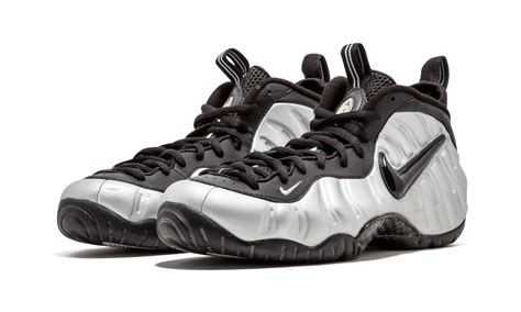 Nike Air Foamposite Pro Metallic Silver for Men - Lyst