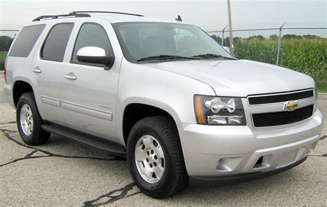 File:2011 Chevrolet Tahoe LS -- NHTSA.jpg - Wikipedia