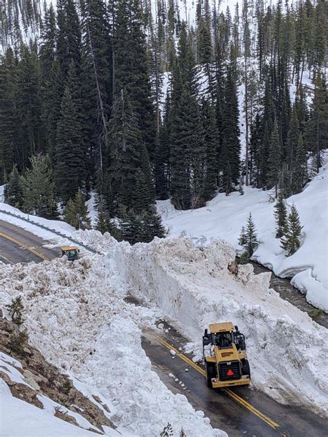 Idaho Highway 21 cleanup photo essay - DMV List Automotive News Blog