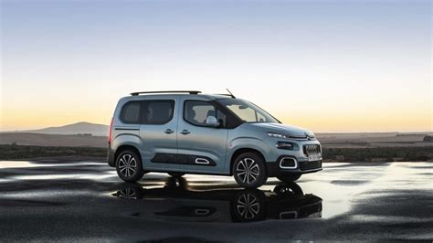 Citroen Berlingo Electric - каким будет электровен нового поколения | Citroën, Berlingo, Voiture