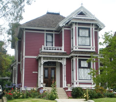 File:House at 1329 Carroll Ave., Los Angeles (Charmed House).JPG ...