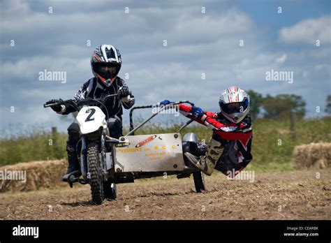 dirt bike sidecar racing Stock Photo: 43263799 - Alamy