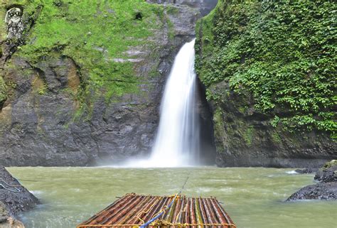 Trek and Rafting in Pagsanjan Falls - Laguna - Sweet Escape Holiday