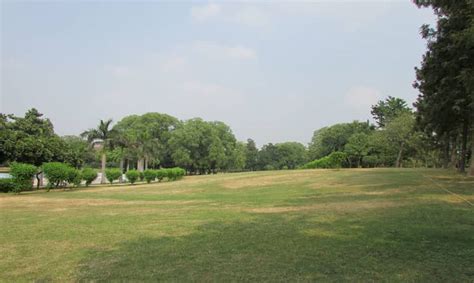 All You Need To Know About Nehru Park, Chanakyapuri | So Delhi