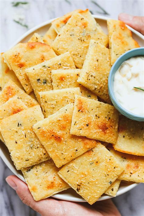 Low Carb Cheese Crackers Recipe – Keto Cheese Crackers Recipe — Eatwell101