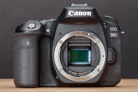 Canon's 32MP chip marks the end of the 24MP APS-C era: Digital ...