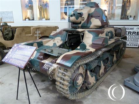 Renault R 35 – French Light Tank | LandmarkScout