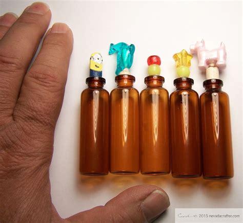 Nevadacrafter: Creative micro bottles with handmade stoppers