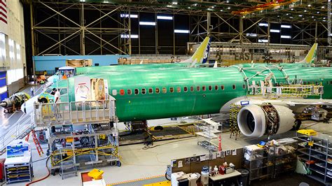 A peek in the cockpit - What Boeing's new 737 Max 9 has under the hood ...