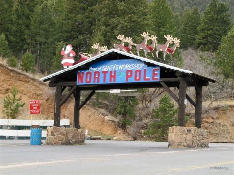 You Can Actually Visit the North Pole in These States - Nicki's Random ...