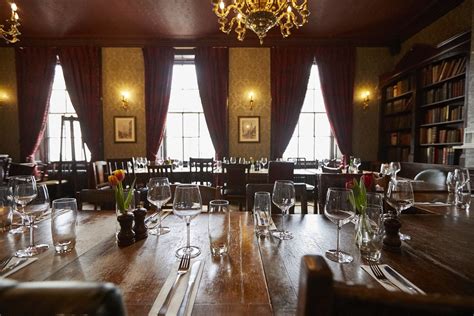 The Star Tavern Knightsbridge | London Pub Reviews | DesignMyNight