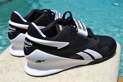 Best Weightlifting Shoes for 2021 (READ BEFORE YOU BUY)