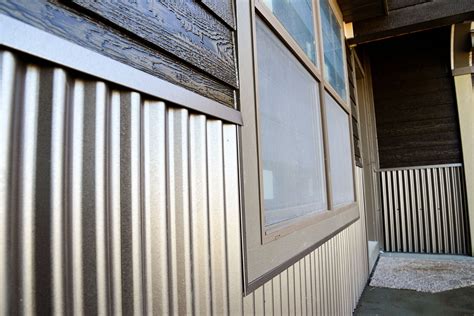 5 Ways to Update Your Home With Corrugated Metal | Metal siding house, Corrugated metal, Steel ...