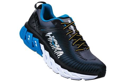 Top Running Shoes for People With Wide Feet – Footwear News