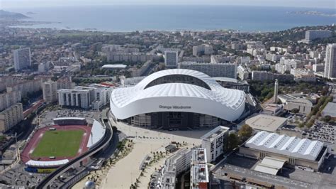 Stade Velodrome Stock Video Footage - 4K and HD Video Clips | Shutterstock