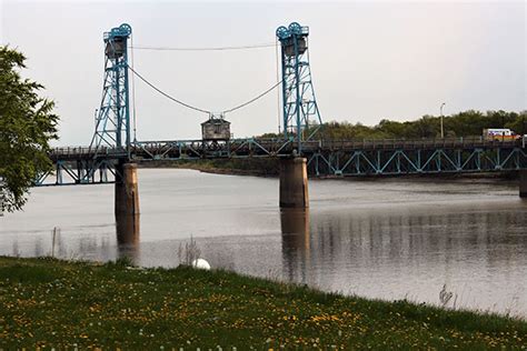 Historic Sites of Manitoba: Selkirk Lift Bridge (Red River, Selkirk)