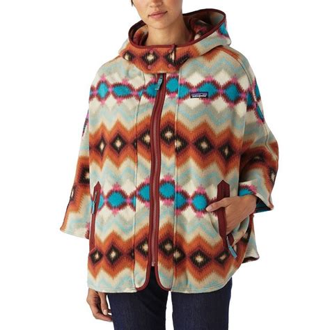 Patagonia Women's Lightweight Synchilla® Fleece Poncho | Womens outdoor clothing, Fleece poncho ...