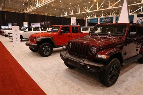 Cleveland Auto Show is ‘back in a big way’ at the I-X Center; shows off ...