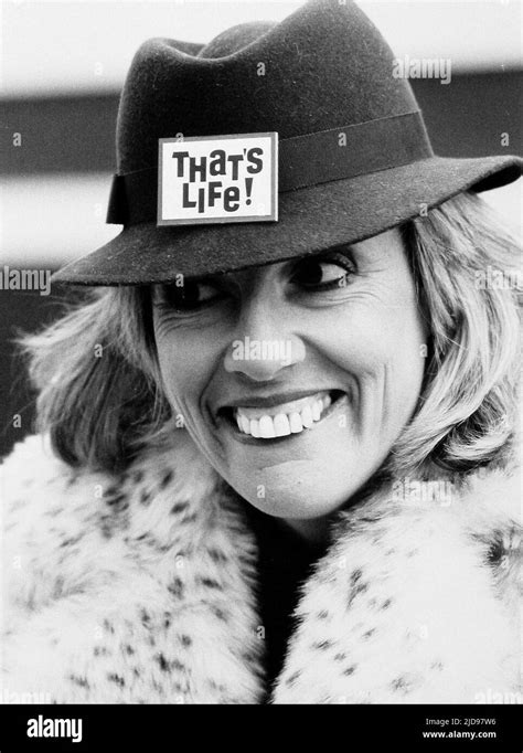 ESTHER RANTZEN, THAT'S LIFE, 1981 Stock Photo - Alamy