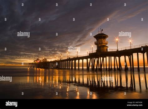 Huntington Beach Pier at sunset Stock Photo - Alamy