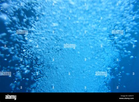 closeup of boiling water bubbles Stock Photo - Alamy