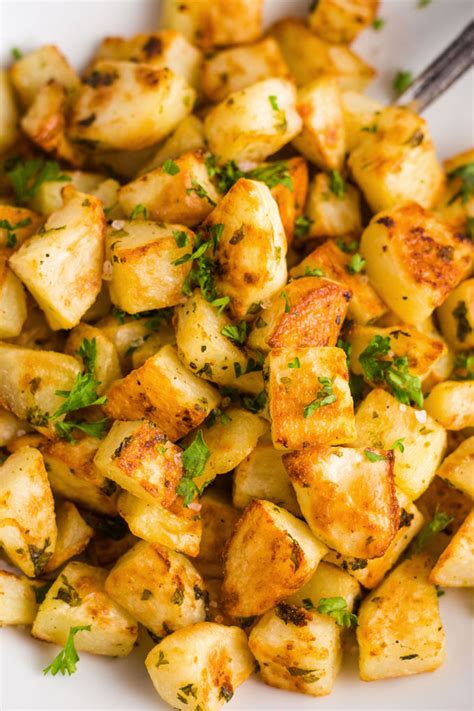 Garlic Roasted Potatoes