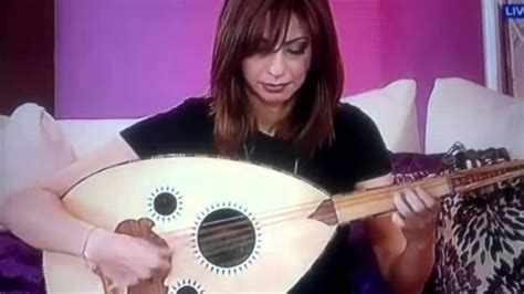 Oud Player and Singer - YouTube