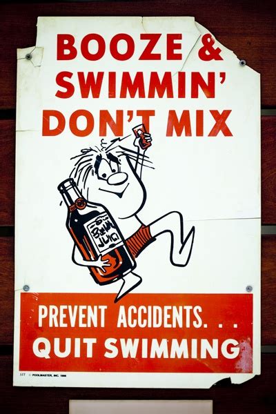 17 Best images about Funny Swimming Pool Signs on Pinterest | Pool ...