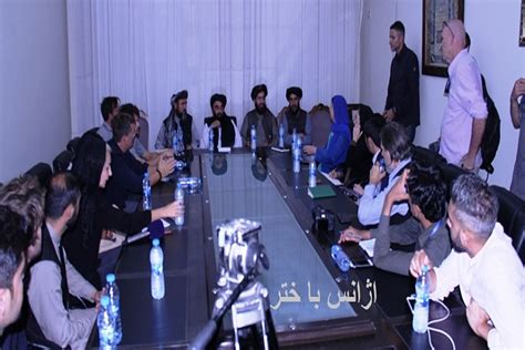 Zabihullah Mujahid To Foreign Reporters: With Full Confidence Continue to Your Duties – Bakhtar ...