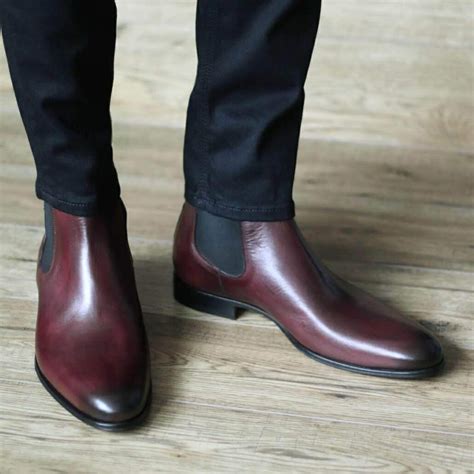 The Chelsea Boots Guide – A Staple Boot for Gentlemen