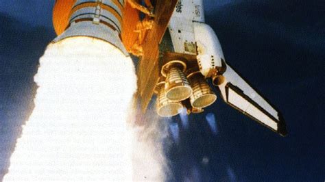 NASA Space Shuttle Challenger Explosion Disaster - 73 Seconds Into Flight January 28 1986 ...
