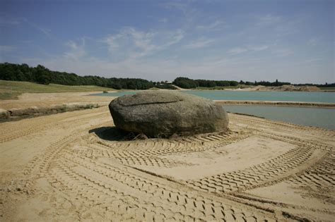 Observatoire du Land Art: Boulder Art