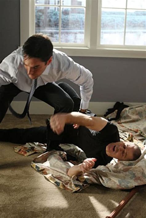 Hotch fighting the Reaper - Criminal Minds - TV Fanatic