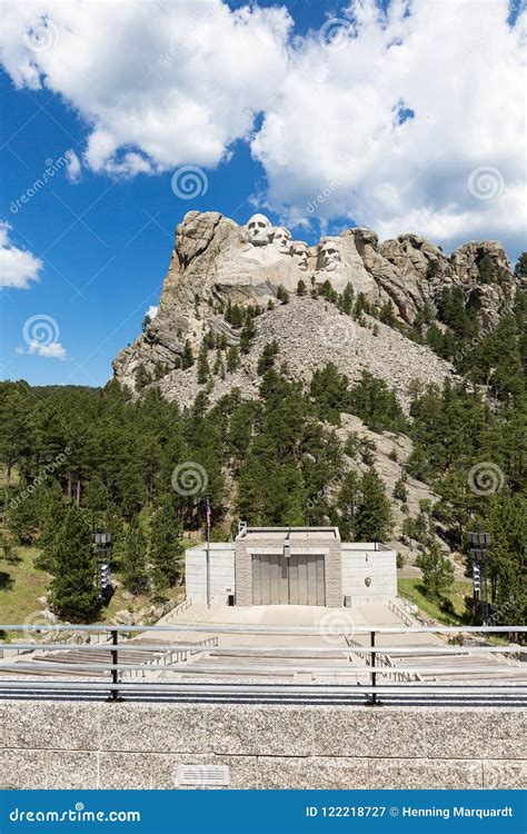 Mount Rushmore National Memorial, Showing the Full Size of the M Stock ...