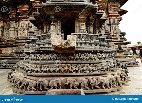 Beautiful Hoysala Architecture at the Chennakeshava Temple at Belur ...